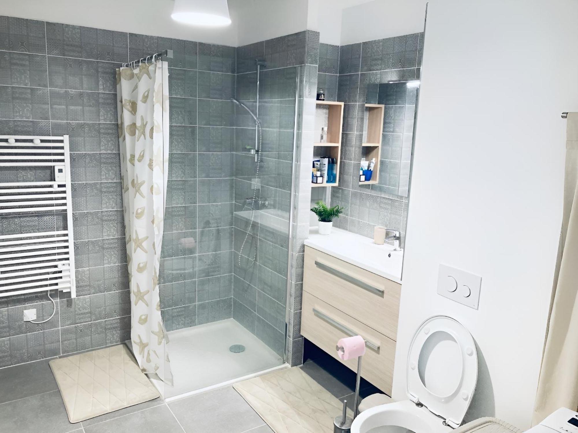 Appartement Design Au Coeur De Montpellier Avec Parking Prive Εξωτερικό φωτογραφία